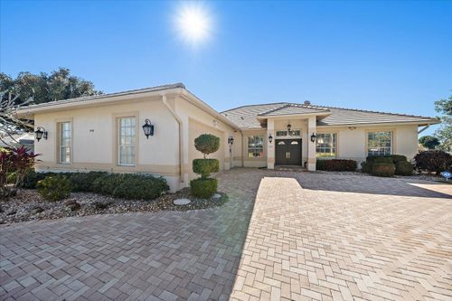 6708 Drewrys Blf, BRADENTON, FL, 34203-7828 | Card Image