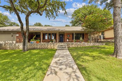 4114 Fairway Drive, House other with 3 bedrooms, 2 bathrooms and null parking in Granbury TX | Image 1