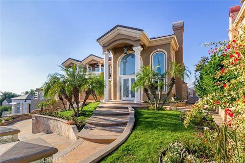 15931 Aurora Crest Dr, Whittier, CA, 90605-1357 | Card Image