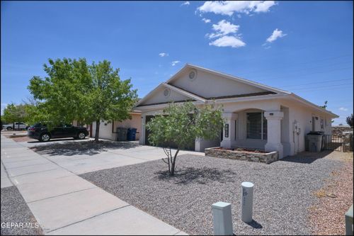 4629 Michael Torres Dr, El Paso, TX, 79938-4854 | Card Image