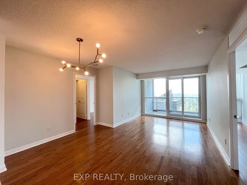 3503-4978 Yonge St, North York, ON, M2N7G8 | Card Image