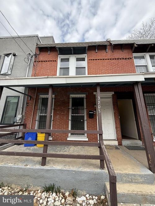 3205 Pearl St, PHILADELPHIA, PA, 19104-2522 | Card Image