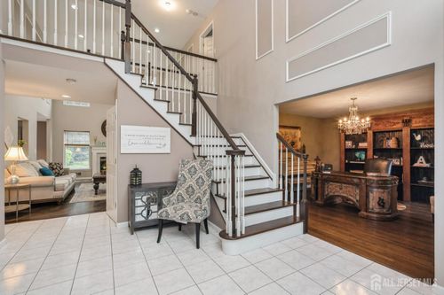 486 Meadowood Rd, Jackson, NJ, 08527-1181 | Card Image