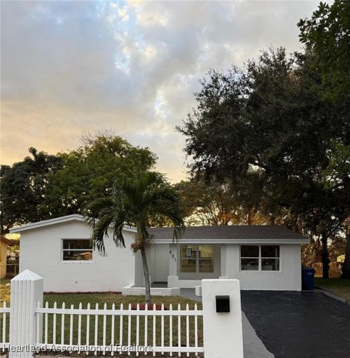 931 Nw 38th Ave, Lauderhill, FL, 33311-6333 | Card Image