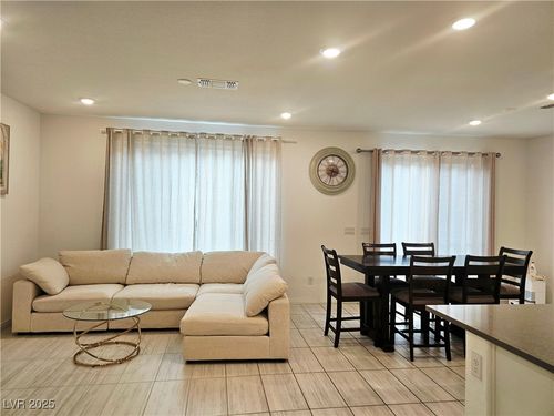 8033 Adelaide Hills St, Las Vegas, NV, 89113-4144 | Card Image