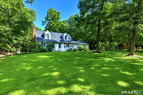 131 Pepper Tree Hill Ln, Southbury, CT, 06488-2340 | Card Image