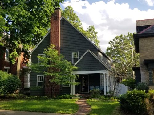 161 E Oakland Ave, Columbus, OH, 43201-1208 | Card Image