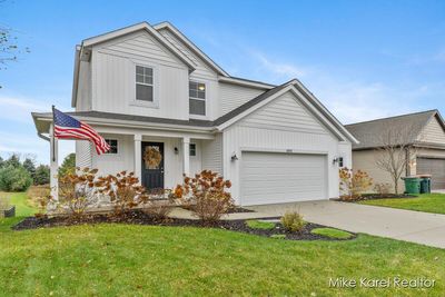 5918 Farmview Drive, House other with 4 bedrooms, 3 bathrooms and null parking in Allendale MI | Image 2