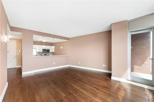 apt-3h-110 Neptune Ave, Brooklyn, NY, 11235-5377 | Card Image