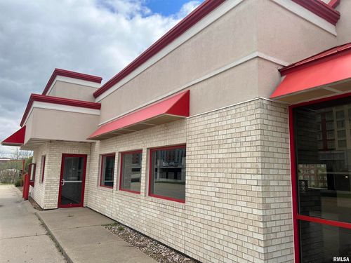 801 1st Ave, Coralville, IA, 52241-2105 | Card Image