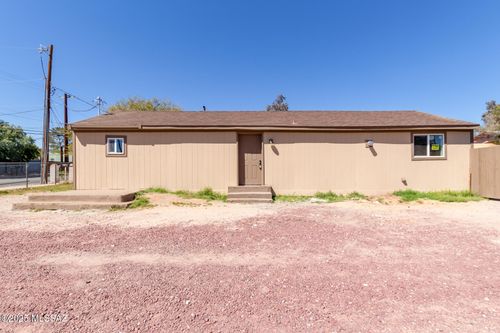 2514 N Castro Ave, Tucson, AZ, 85705-4421 | Card Image