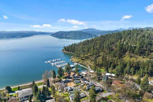 1107 E Lakeshore Dr, Coeur D Alene, ID, 83814-3831 | Card Image