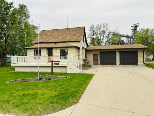 106 3rd Avenue W, Raymond, MN, 56282 | Card Image