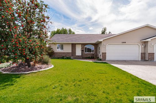 1268 Ashland Dr, Ammon, ID, 83406-4574 | Card Image