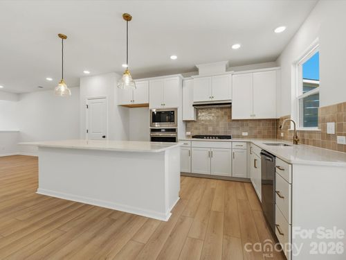 10024 Mamillion Dr, Huntersville, NC, 28078-4023 | Card Image