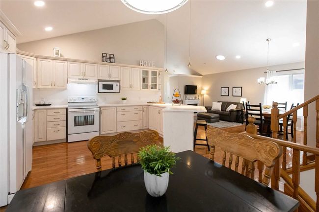 460 Simon St, House other with 4 bedrooms, 4 bathrooms and 6 parking in Shelburne ON | Image 4