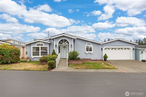 22029 Se 241st Ln, Maple Valley, WA, 98038-5897 | Card Image