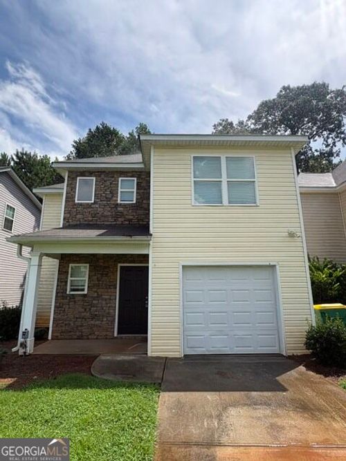 7-665 Carlton Pointe Dr, Palmetto, GA, 30268-2350 | Card Image