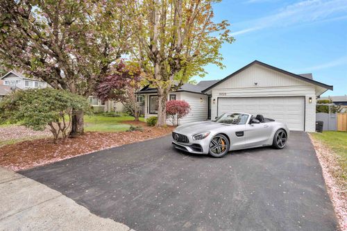 19725 50a Ave, Langley, BC, V3A7L1 | Card Image