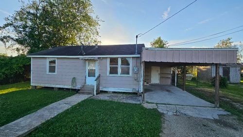 313 Ayo St, Raceland, LA, 70394-3204 | Card Image