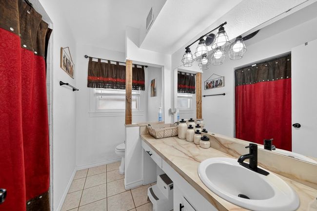 2421 State Highway 137, House other with 4 bedrooms, 3 bathrooms and 4 parking in Lenorah TX | Image 36