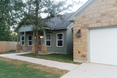 118 Kipapa Ct, Bastrop, TX, 78602-6032 | Card Image