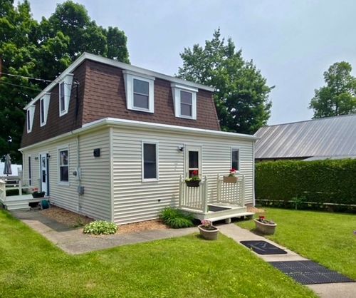 30 Cooper Dr, Plattsburgh, NY, 12901-5302 | Card Image