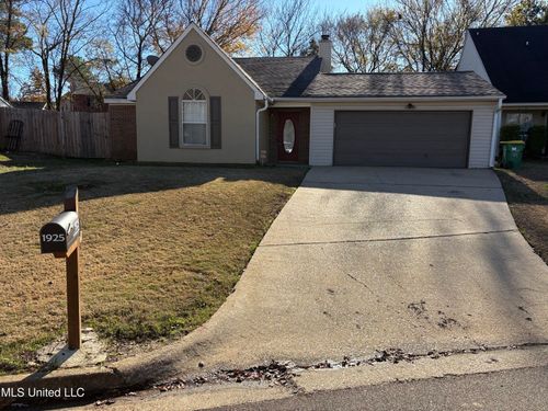 1925 Lincolnshire Blvd, Ridgeland, MS, 39157-1217 | Card Image