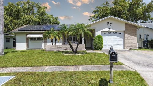 2955 Briar Cliff Dr, PALM HARBOR, FL, 34684-2704 | Card Image