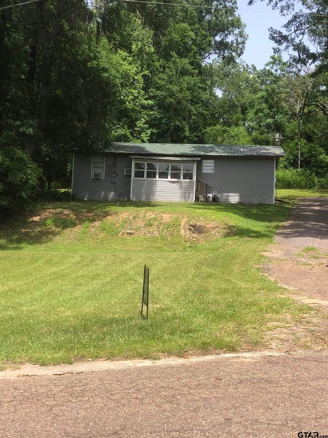 2408 Blairs Landing Rd, House other with 2 bedrooms, 2 bathrooms and null parking in Karnack TX | Image 8
