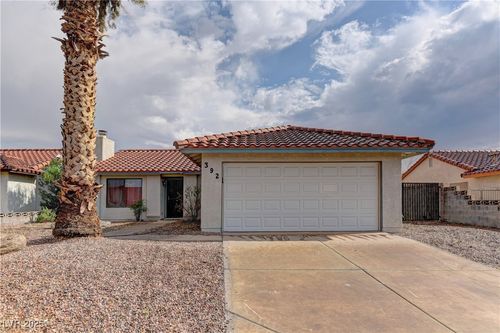 392 Dooley Dr, Henderson, NV, 89015-6090 | Card Image
