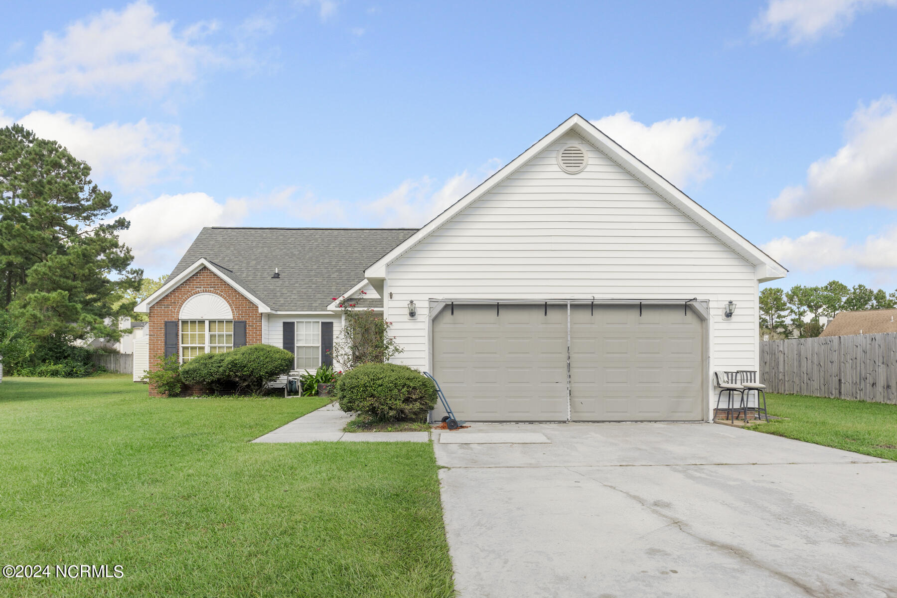 Rosewood Cir, Jacksonville, NC 28546