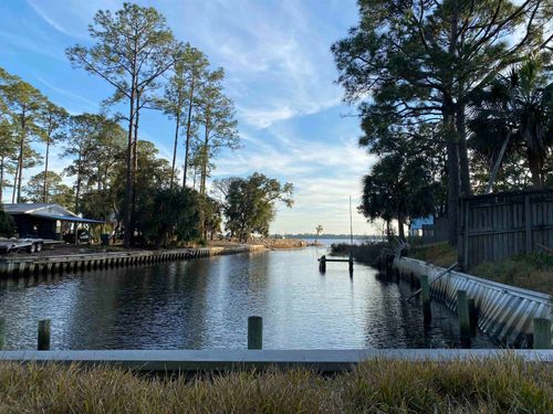 7 Tide Creek Dr, PANACEA, FL, 32346-2723 | Card Image