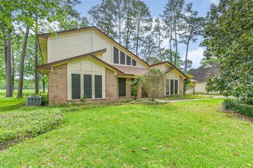 16040 Dunes Dr, Crosby, TX, 77532-5323 | Card Image
