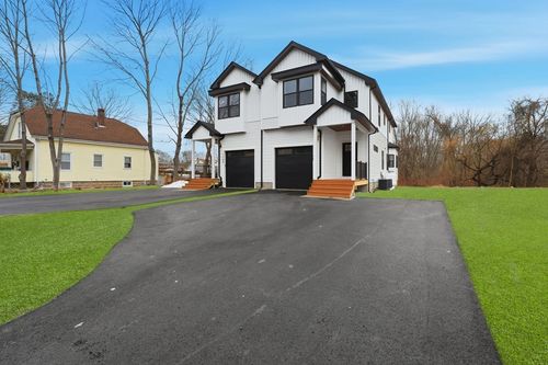 b-138 Fisher St, Attleboro, MA, 02703-4836 | Card Image