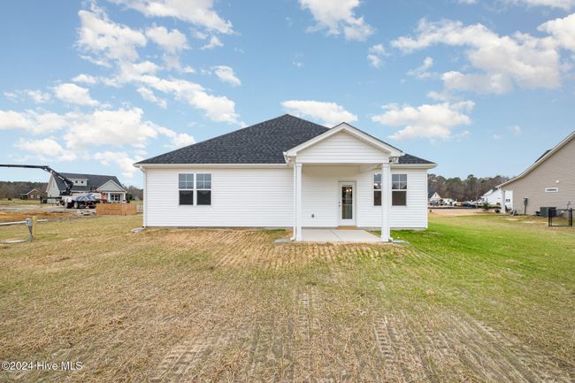 33 Barony Ln, House other with 3 bedrooms, 3 bathrooms and 2 parking in Smithfield NC | Image 25