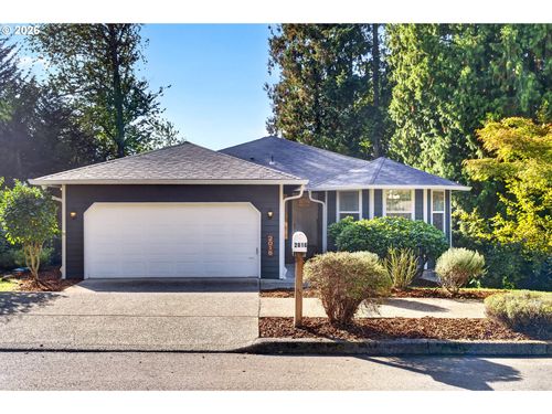 2016 Ne 123rd Ave, Vancouver, WA, 98684-5500 | Card Image