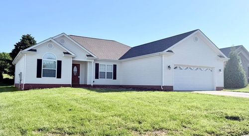 210 Westminster Pl, Hopkinsville, KY, 42240-8740 | Card Image