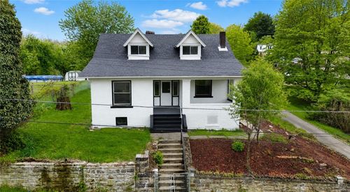 2123 Grandview Ave, Monroeville, PA, 15146-4207 | Card Image
