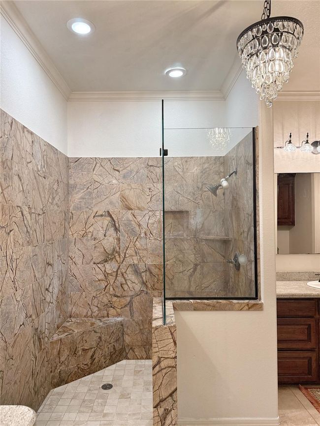 Custom walk-in shower | Image 12