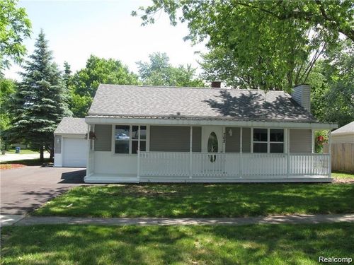 702 Oda St, Davison, MI, 48423-1022 | Card Image