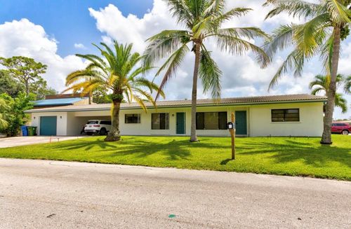2500 Ne 16th Ave, Wilton Manors, FL, 33305-1401 | Card Image