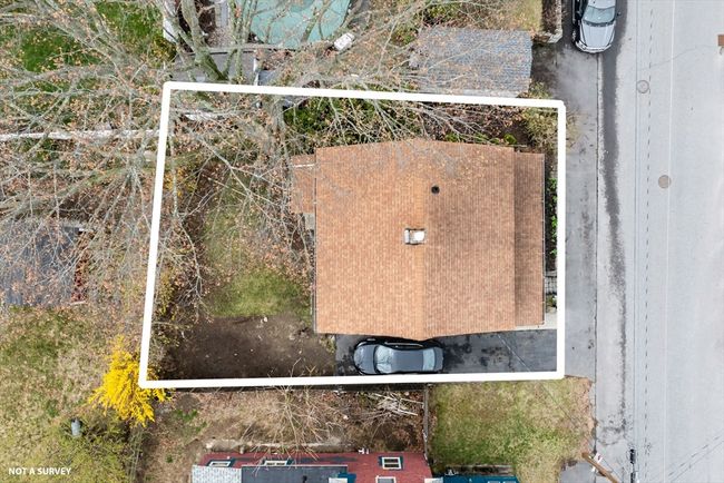 82 Sylvester St, House other with 3 bedrooms, 1 bathrooms and 2 parking in Lawrence MA | Image 4