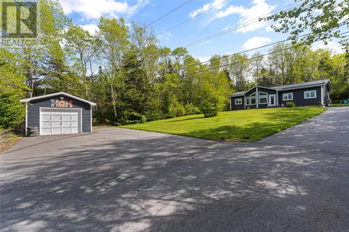 254 Main St, Traytown, NL, A0G | Card Image