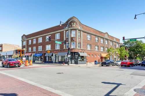 apt-2-5607 N Clark St, Chicago, IL, 60660-4127 | Card Image