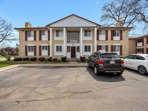 apt-16-29272 Gloede Dr, Warren, MI, 48088-4053 | Card Image