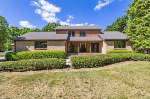 6002 Devoncourt Pl, Jamestown, NC, 27282-8611 | Card Image