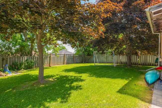 2509 Marsdale Dr, House other with 4 bedrooms, 2 bathrooms and 2 parking in Peterborough ON | Image 33