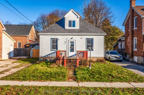 360 16th St W, Owen Sound, ON, N4K4A3 | Card Image