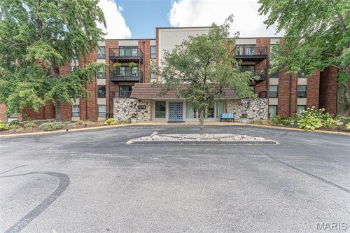 apt-405-578 Sarah Ln, Creve Coeur, MO, 63141-6975 | Card Image